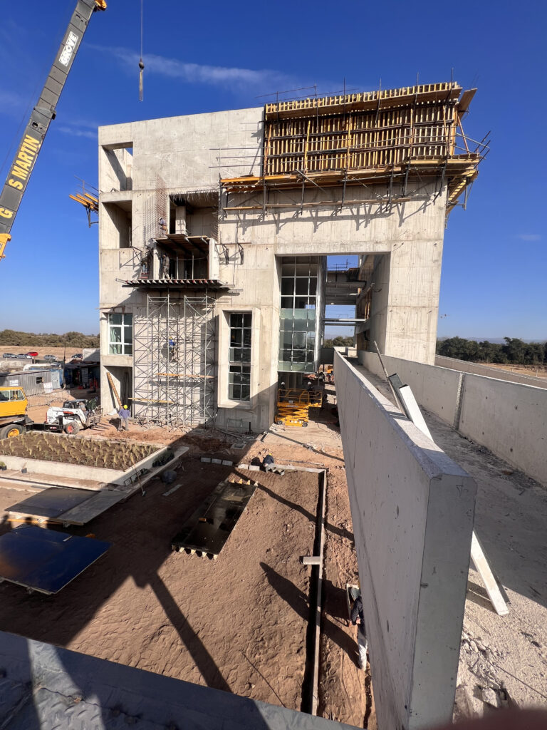 Obras eléctricas y red de datos UNC · Campus Norte