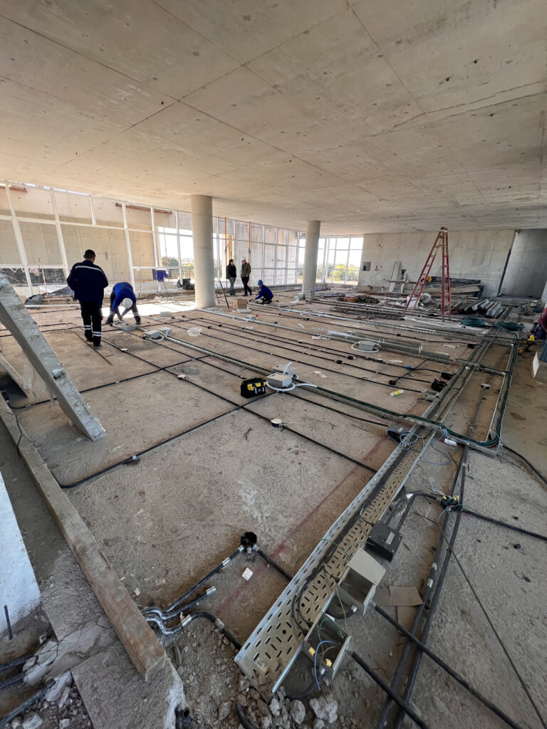 Obras eléctricas y red de datos UNC · Campus Norte