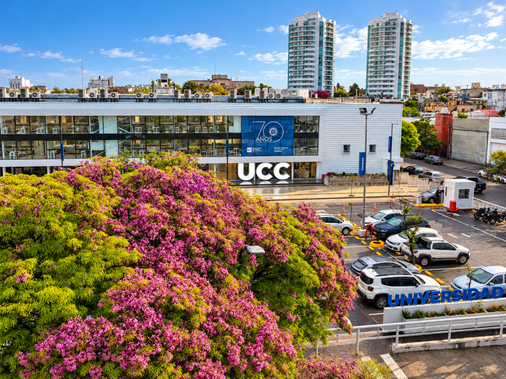 Obras eléctricas y red de datos Universidad Católica de Córdoba